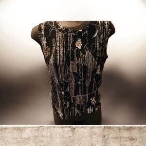 Floral Black and White Sleeveless Top